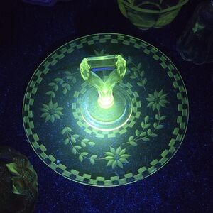 Vintage Etched Serving Tray Pinkish Glows Under Both Lights